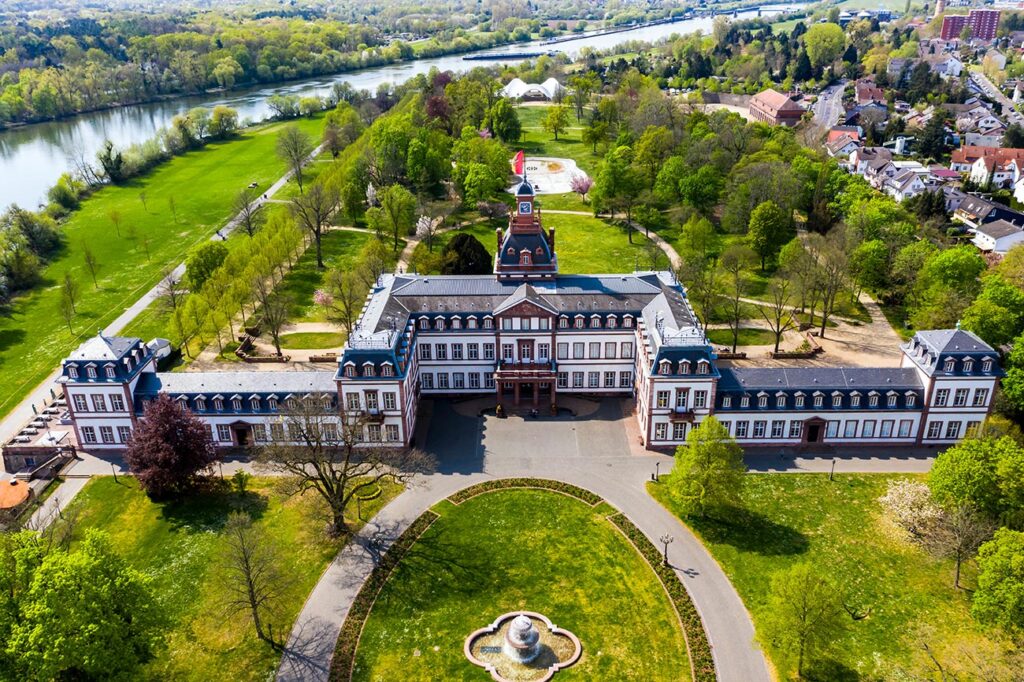 schloss philippsruhe in Hanau luftaufnahme