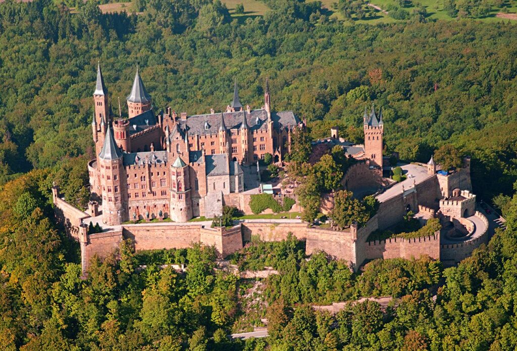 Hohenzollern Luftaufnahem der Burg